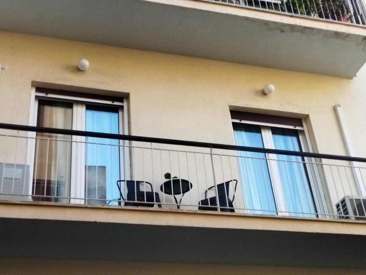 Monastiraki Classy Apartment Athena Bagian luar foto