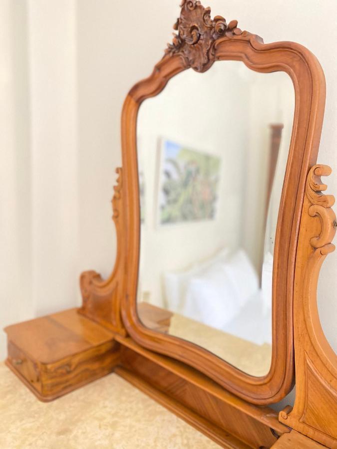 Monastiraki Classy Apartment Athena Bagian luar foto