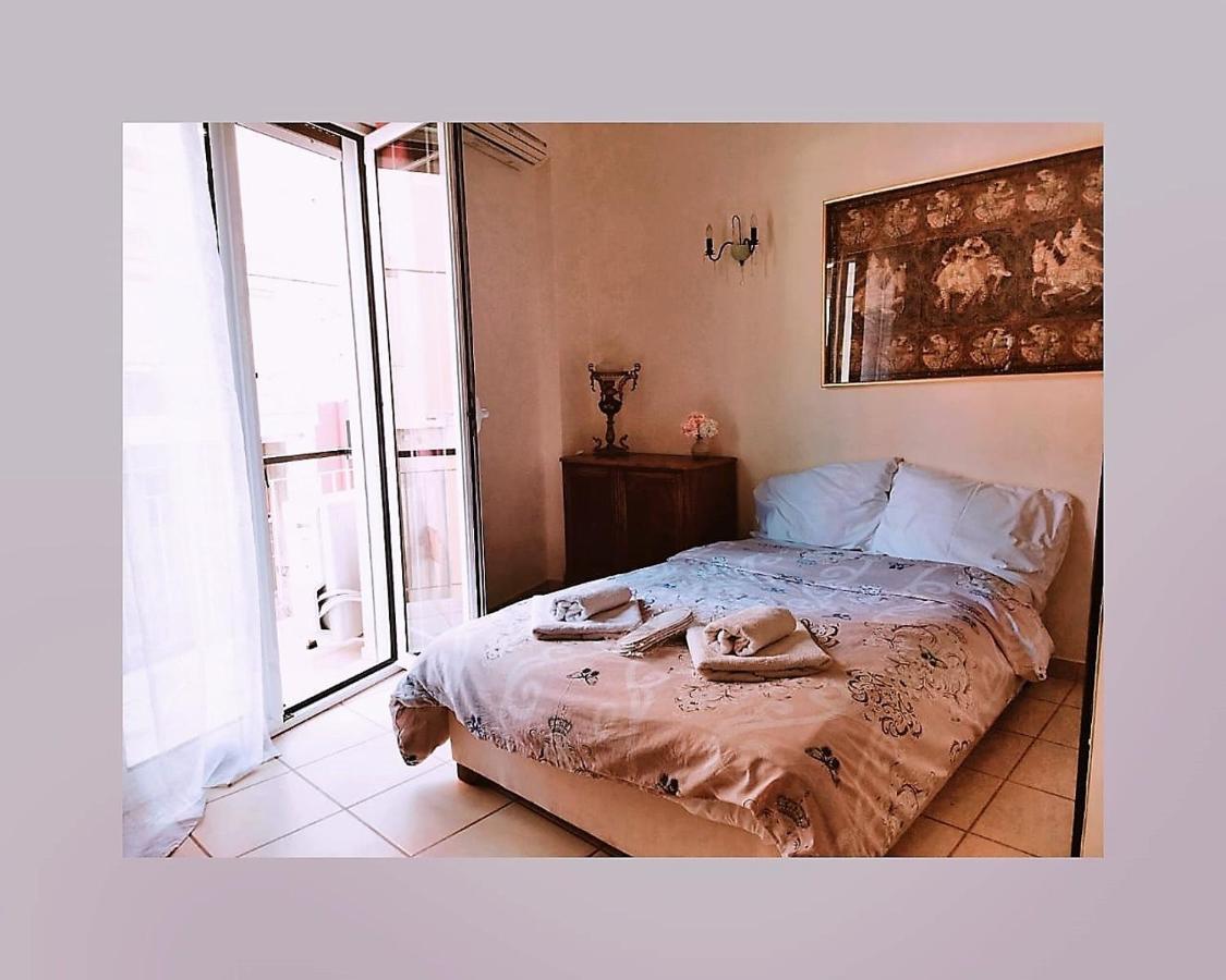 Monastiraki Classy Apartment Athena Bagian luar foto